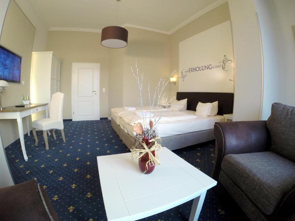 Hotel Villa Schwanebeck Binz Habitación foto